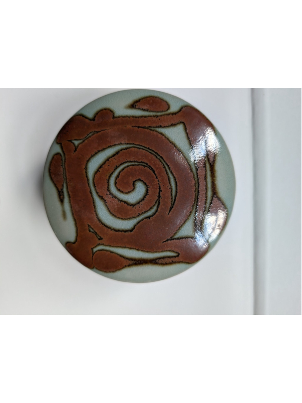 Signed Chris Arny Arensdorf Pottery Kansas art Studio Lidded trinket Yo-Yo Jar